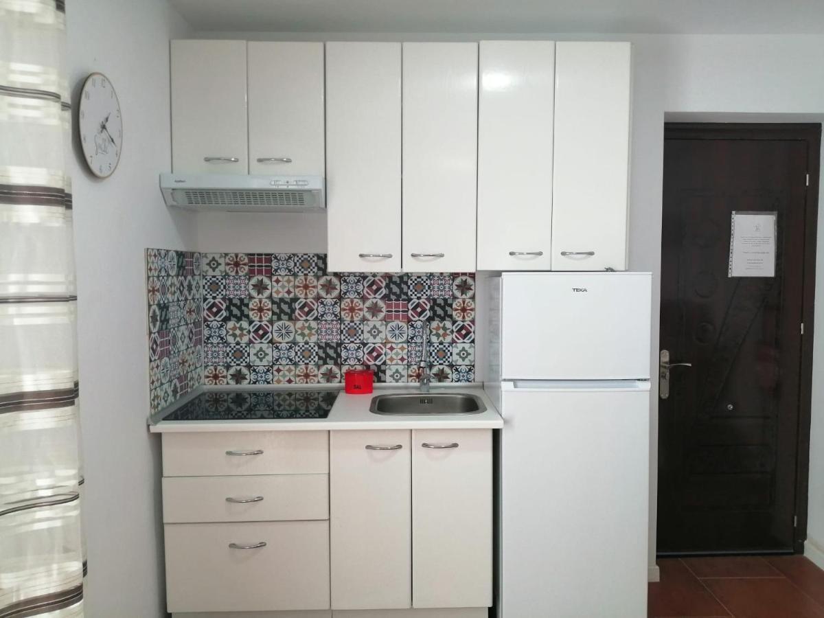 Apartamentos Empul " Tunidos House " Барбате Экстерьер фото