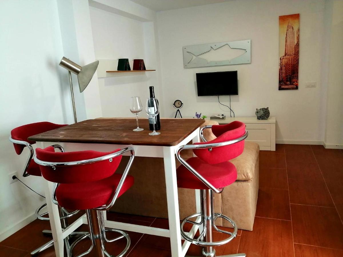 Apartamentos Empul " Tunidos House " Барбате Экстерьер фото