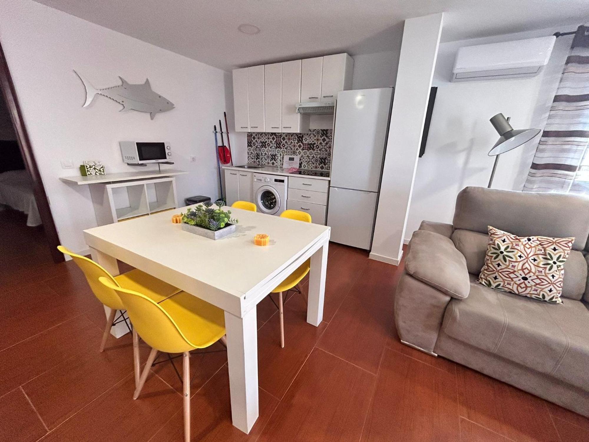 Apartamentos Empul " Tunidos House " Барбате Экстерьер фото
